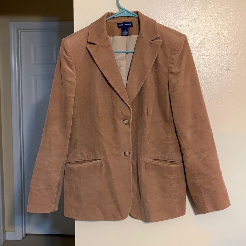 Ann Taylor brown corduroy style blazer. Size 8 Great condition
